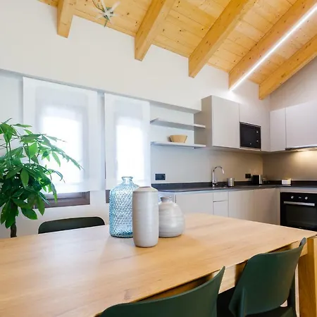 Apartman La De Silvan Tella